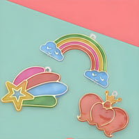 DIY Crystal Pendant Art Kit for Kids – 6 Paints, 6 Pendants & Accessories
